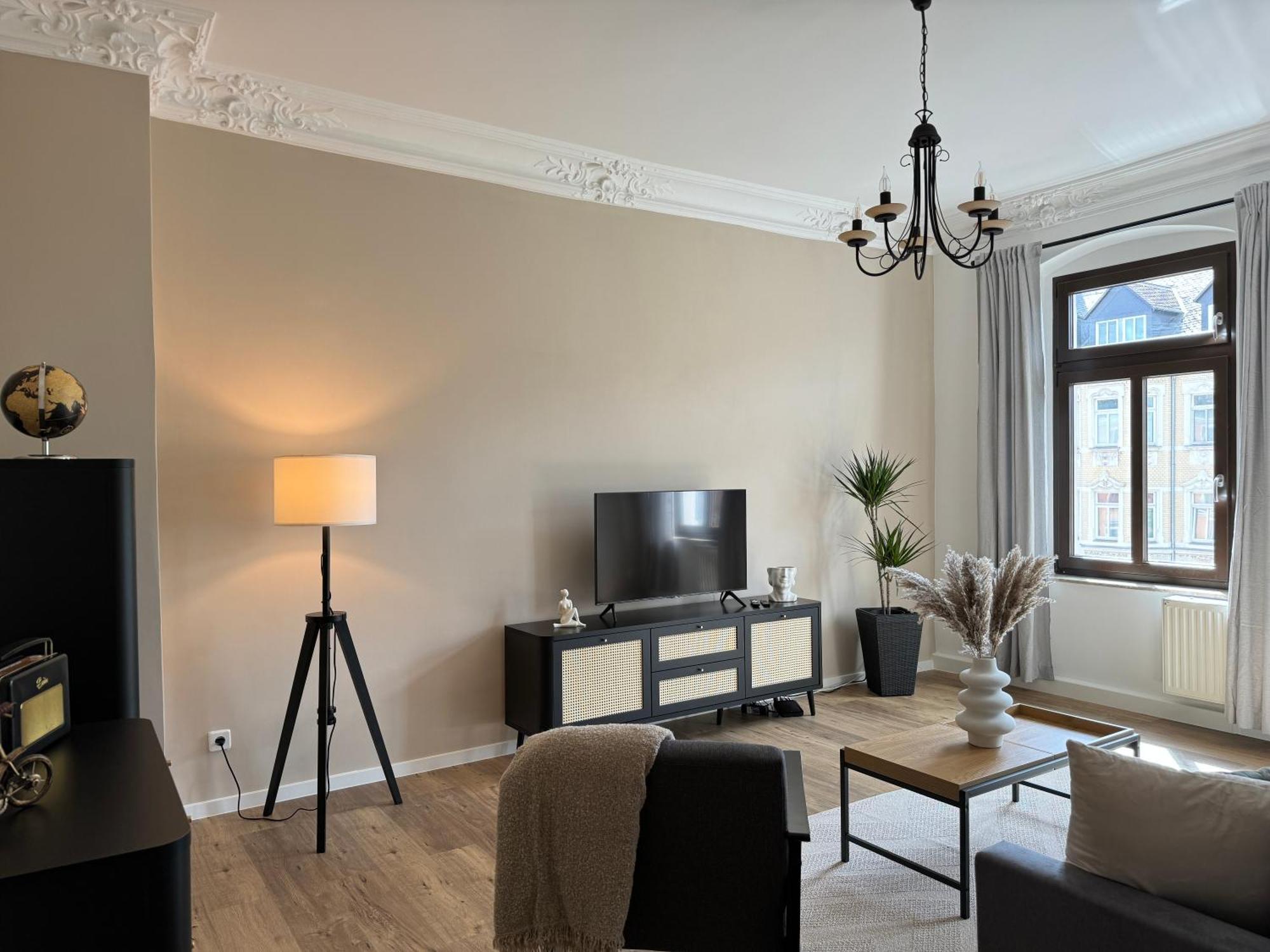 Stylisches Appartement Im Jugendstil-Viertel เคมนิตซ์ ภายนอก รูปภาพ