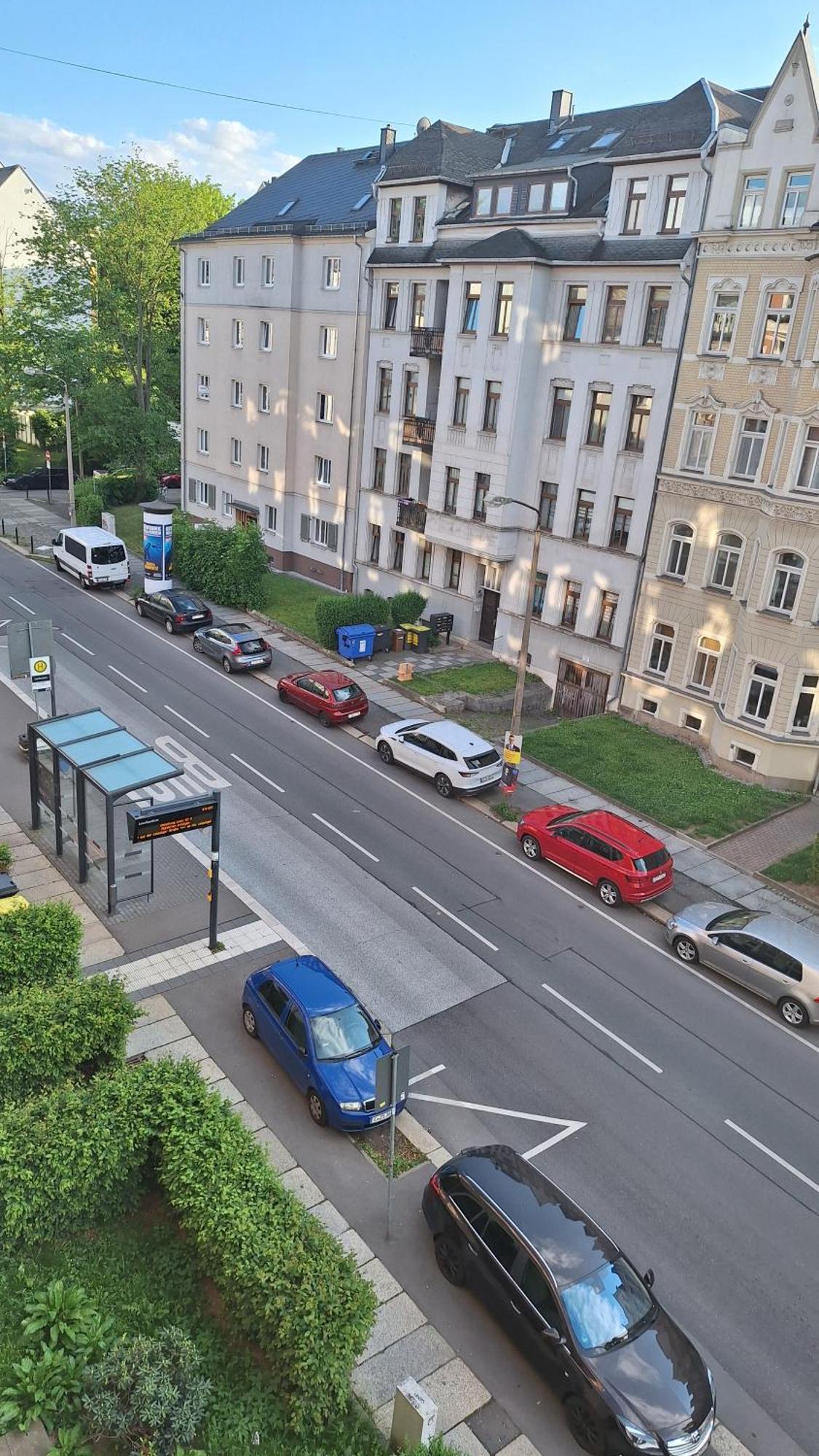 Stylisches Appartement Im Jugendstil-Viertel เคมนิตซ์ ภายนอก รูปภาพ